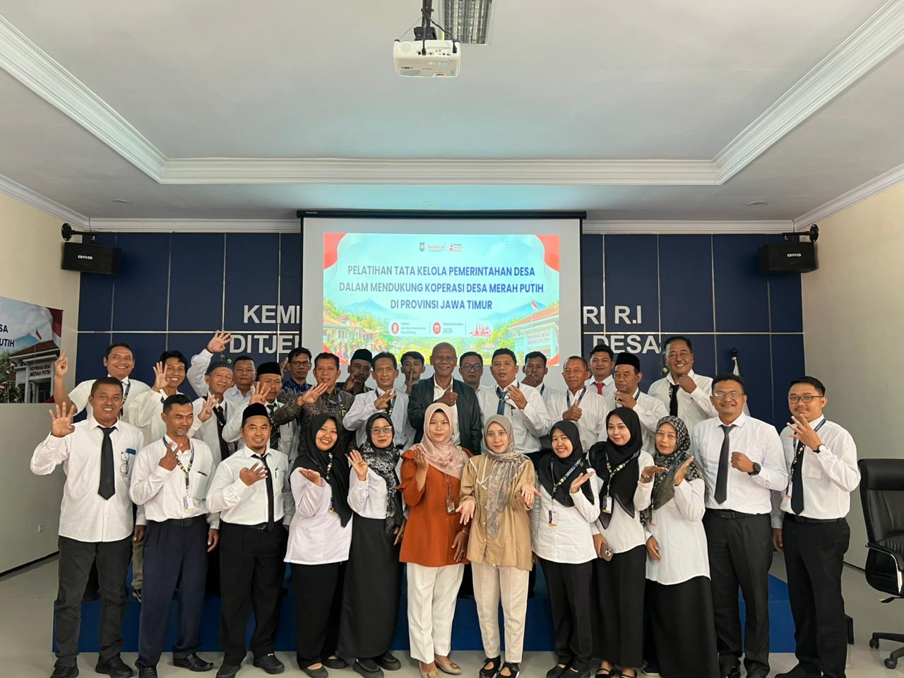 PEMERINTAH DESA RINGINAGUNG IKUTI PELATIHAN TATA KELOLA PEMERINTAHAN DESA DALAM MENDUKUNG KOPERASI DESA MERAH PUTIH DI KEMENDAGRI RI